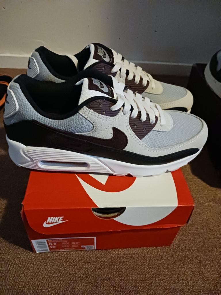 Nike Air Max 90 Burgundy Crush Phantom - Maat 42 - Nieuw, Kleding | Heren, Schoenen, Ophalen, Overige kleuren, Sneakers of Gympen