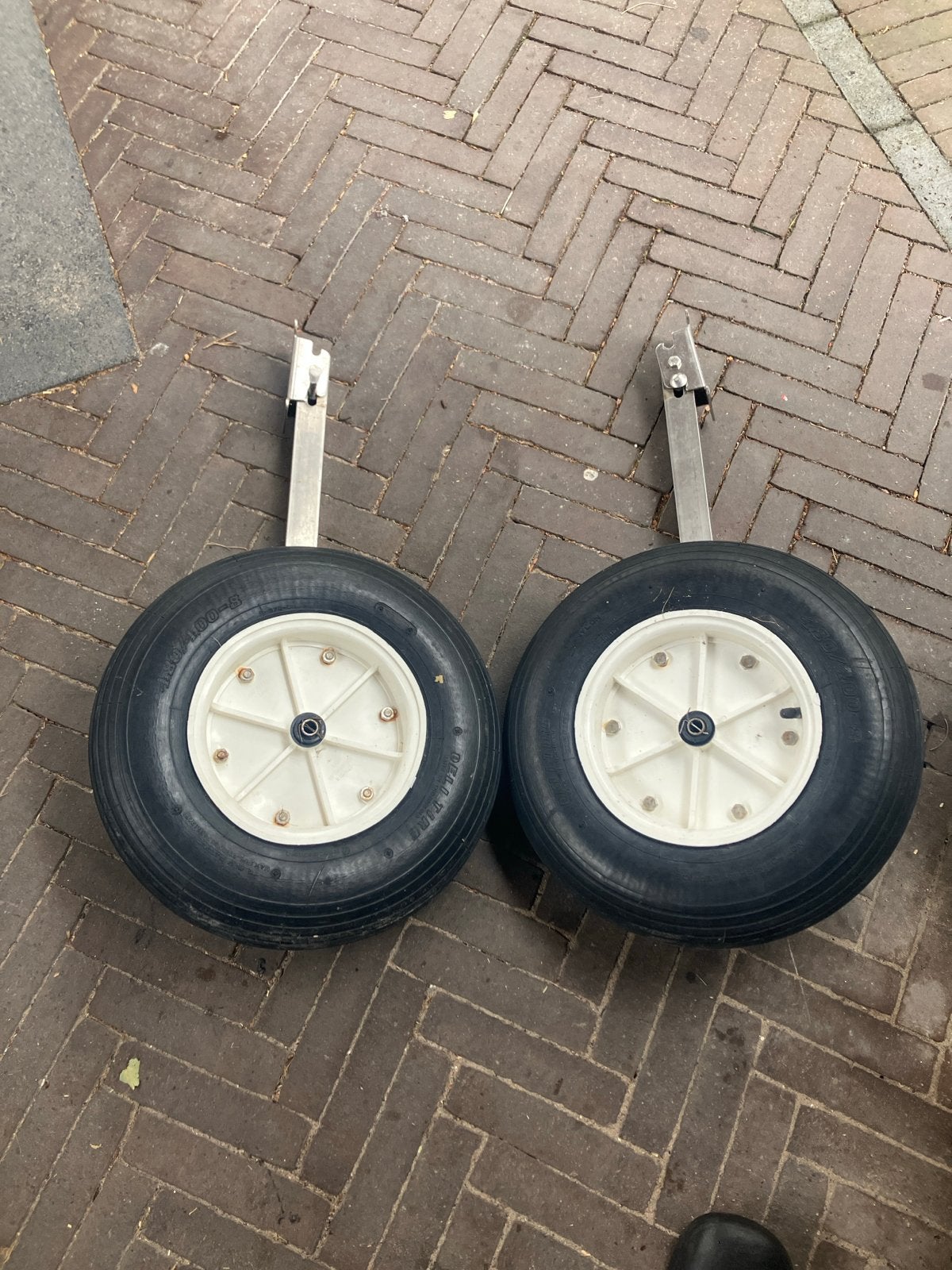 Opvouwbare trailerwielen voor rubberboot, Ophalen, Gebruikt, Overige typen