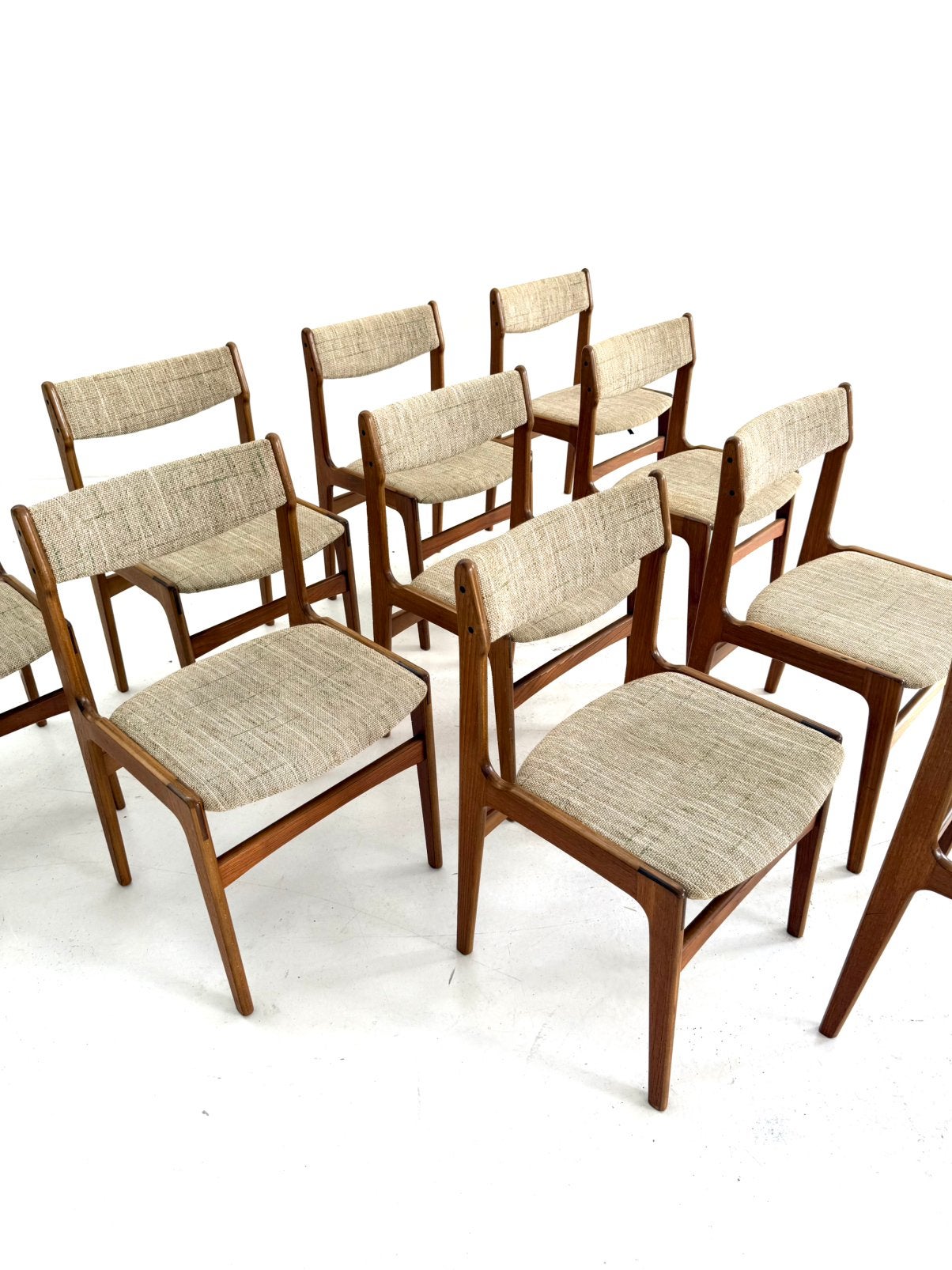 Set van 10 vintage eetkamerstoelen, Erik Buch ‘60, Huis en Inrichting, Stoelen, Erik buch, Erik Buch, Ophalen of Verzenden, Zo goed als nieuw
