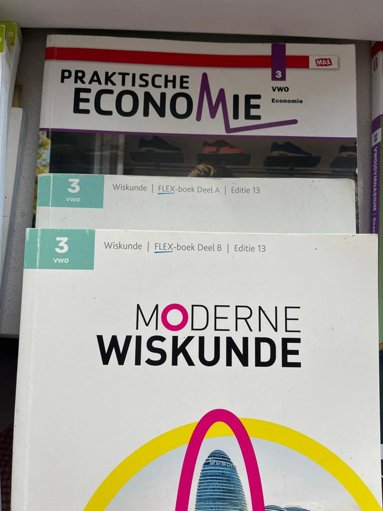 bijles wiskunde, economie, AK etc. Aanmeldlijst ✅, Diensten en Vakmensen, Bijles, Privé-les en Taalles, Bijles