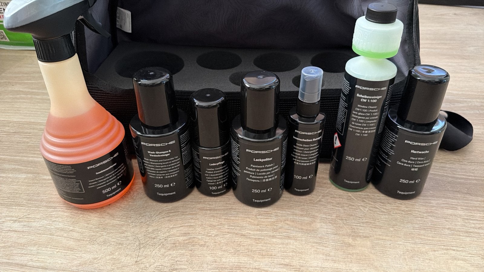 Porsche TEquipment Car Care Kit - Complete Set, Ophalen, Zo goed als nieuw