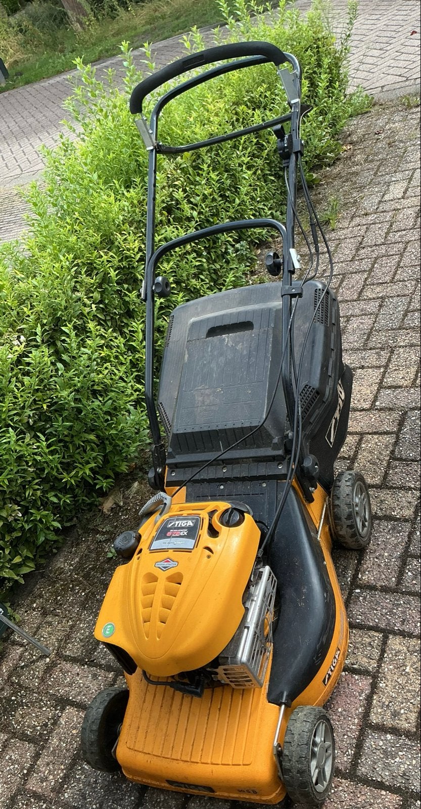 Stiga Turbo 675 ex Benzine Grasmaaier 38 cm Briggs & Stratto, Ophalen, Gebruikt, 30 t/m 39 cm, Benzine-grasmaaier