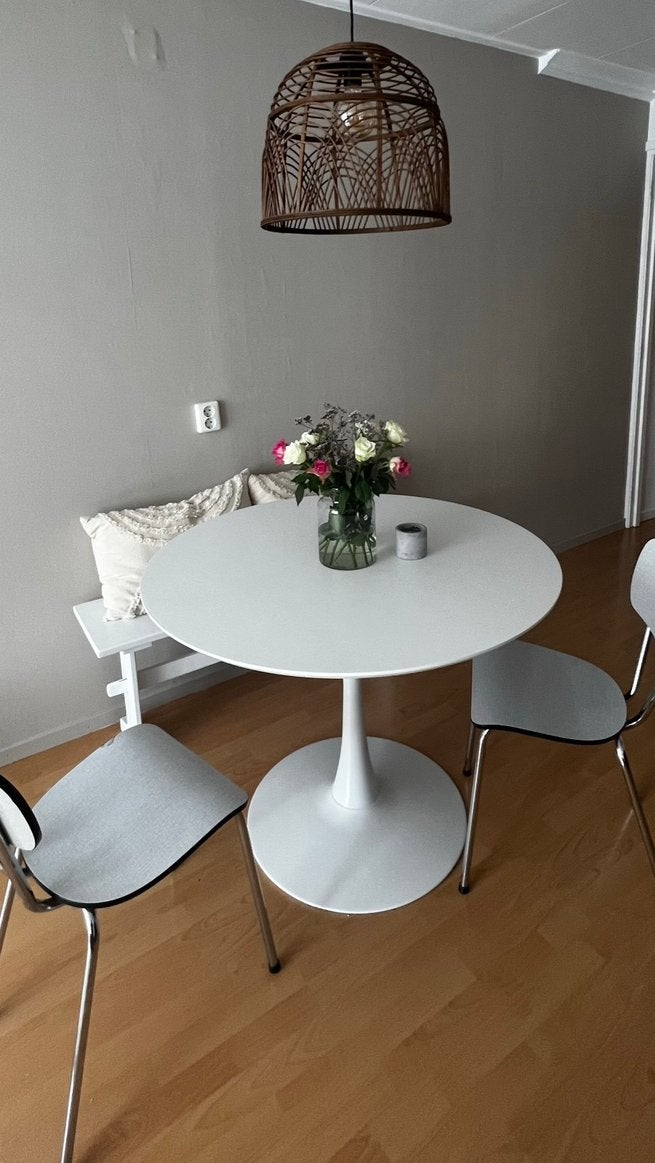 Jysk Ringsted witte ronde eettafel, Ophalen, Gebruikt, 50 tot 75 cm