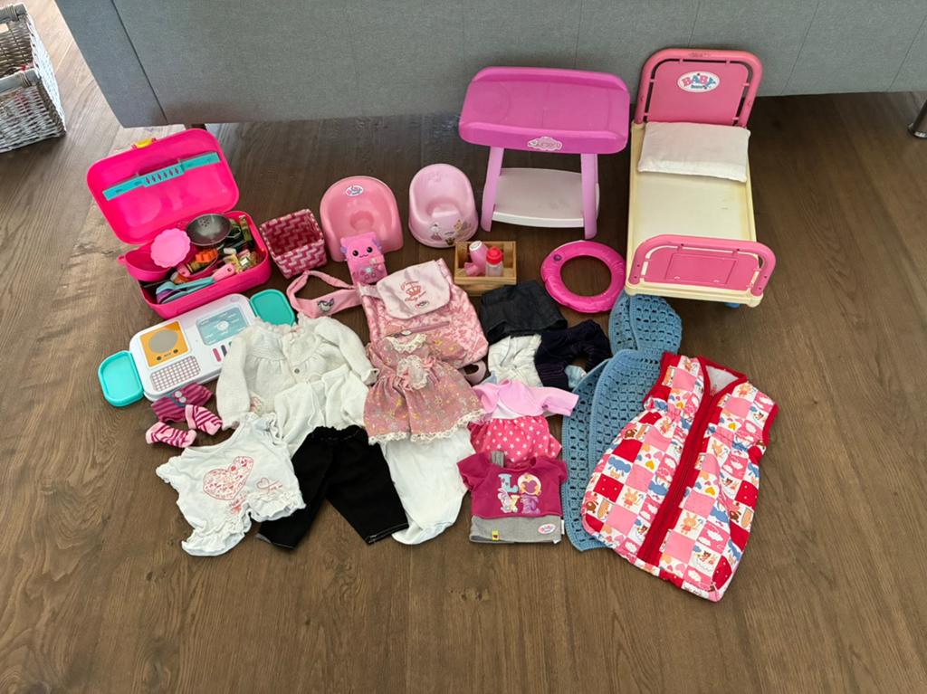 Groot Baby Born & poppenpakket, Kleding, bedje, accessoires, Kinderen en Baby's, Speelgoed | Poppen, Ophalen, Gebruikt, Overige typen