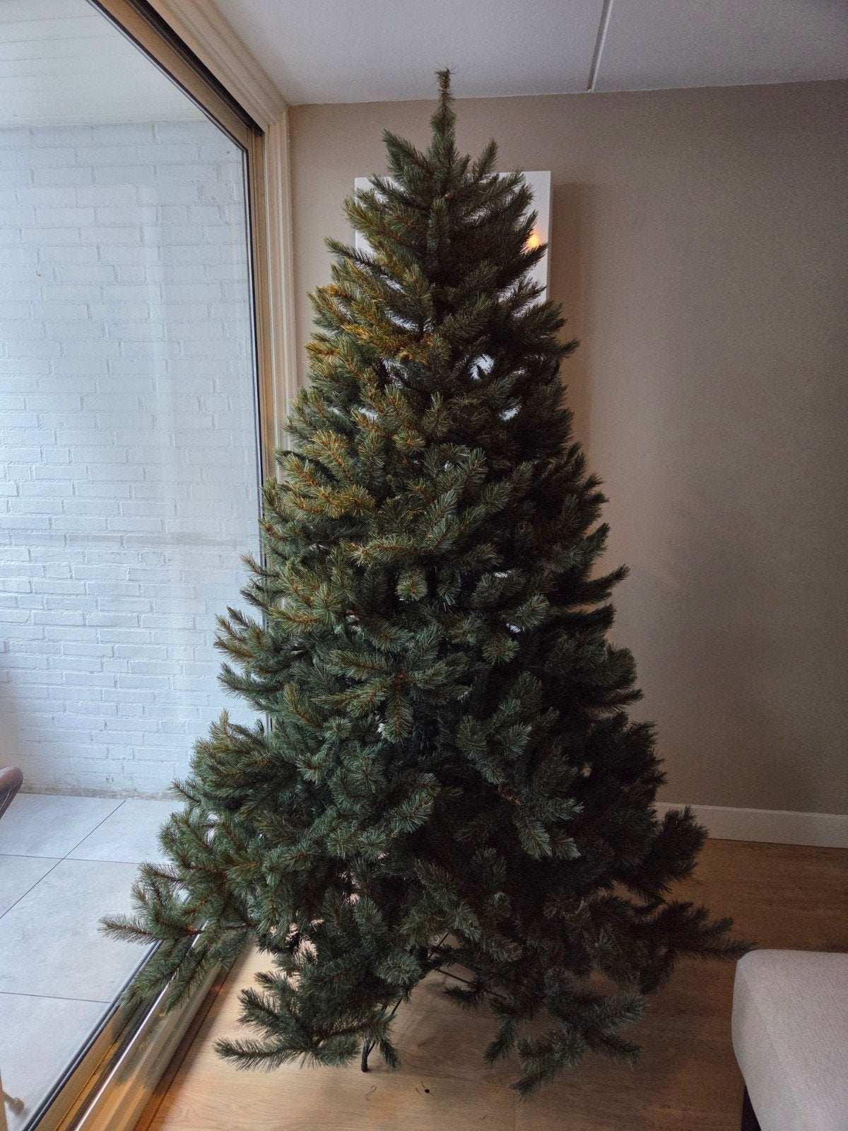 230 cm Triumph Tree kunstkerstboom Romagne Intratuin, Ophalen, Zo goed als nieuw