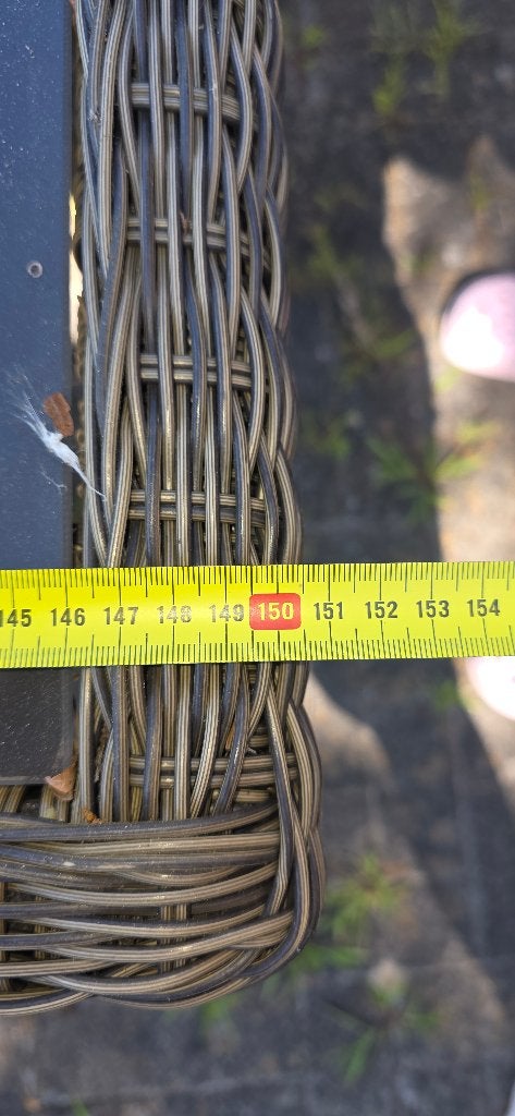 rieten tafel met een glazen blad, Ophalen, Zo goed als nieuw