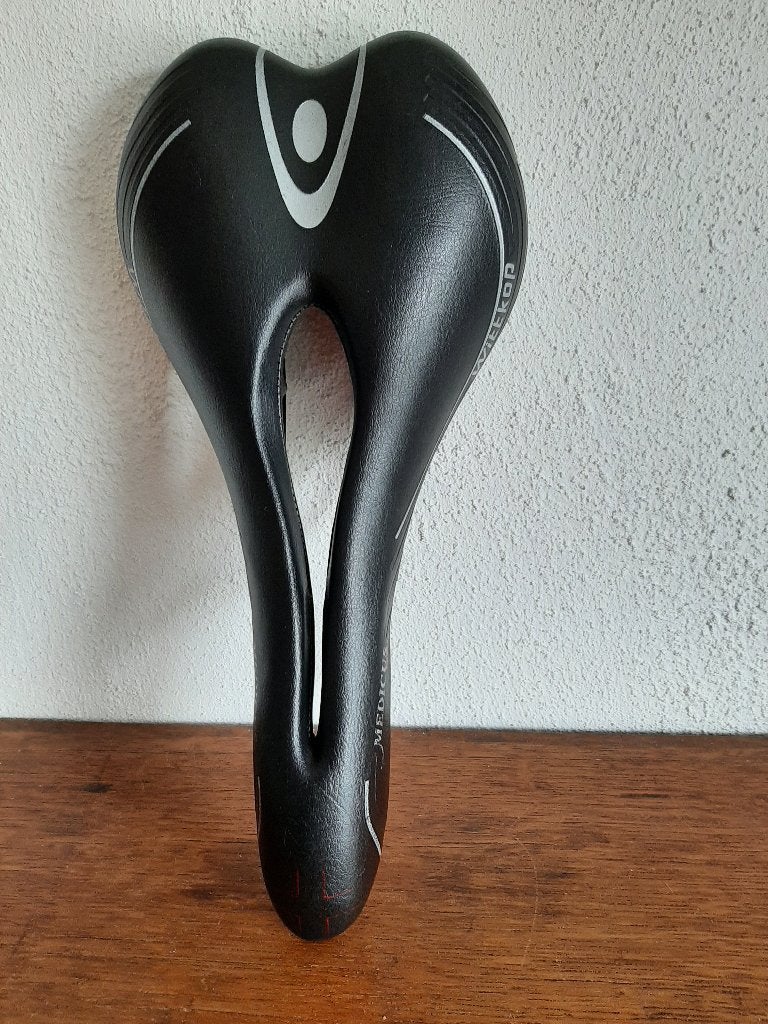 Wittkop medicus gel zadel, Ophalen, Gebruikt, Zadel