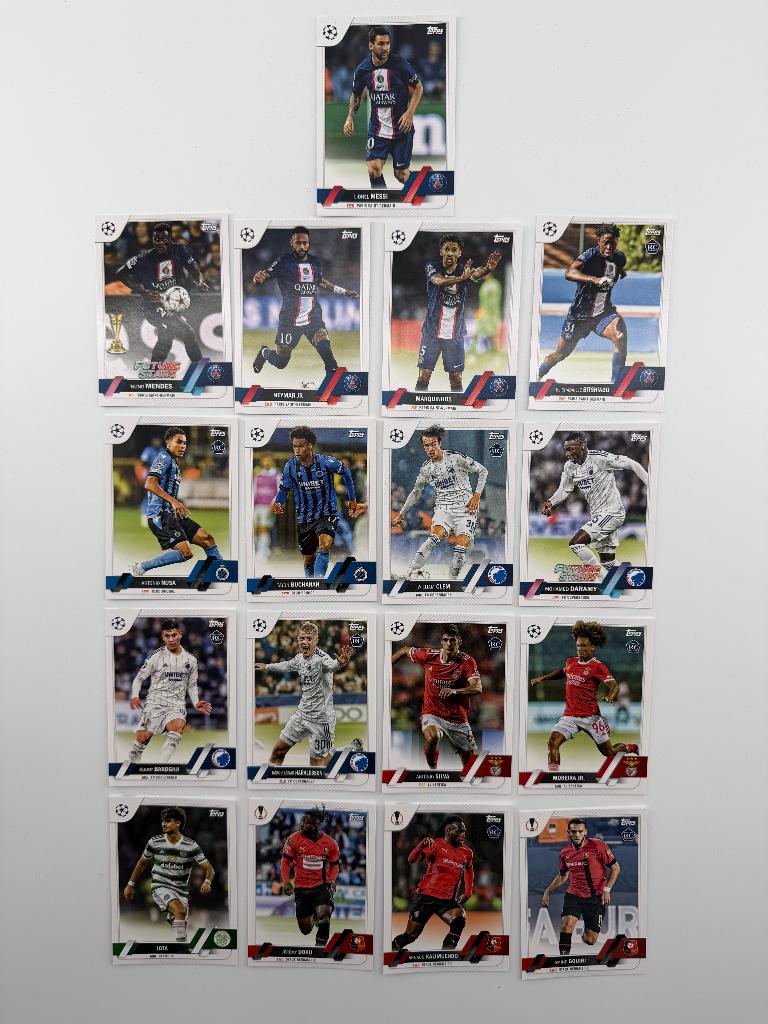 2022-23 Topps UEFA Japan Edition Football Cards, Ophalen of Verzenden, Nieuw, Buitenlandse clubs, Poster, Plaatje of Sticker