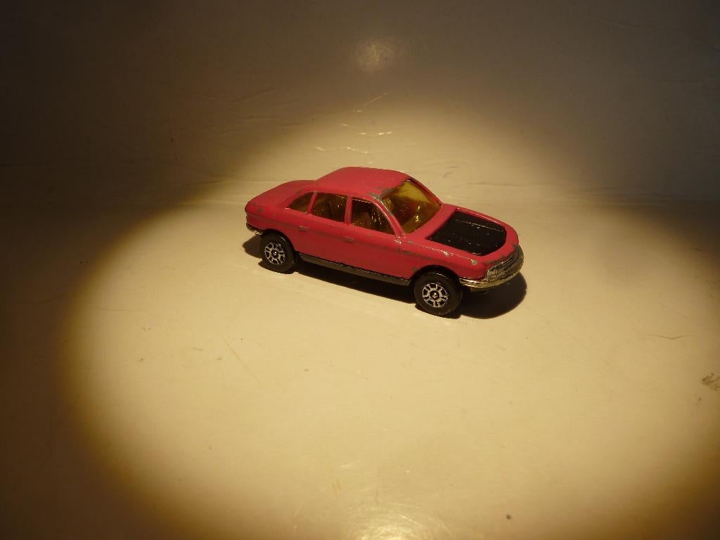CORGI JUNIOR :  N.S.U.  RO 80, Ophalen of Verzenden, Gebruikt, Auto