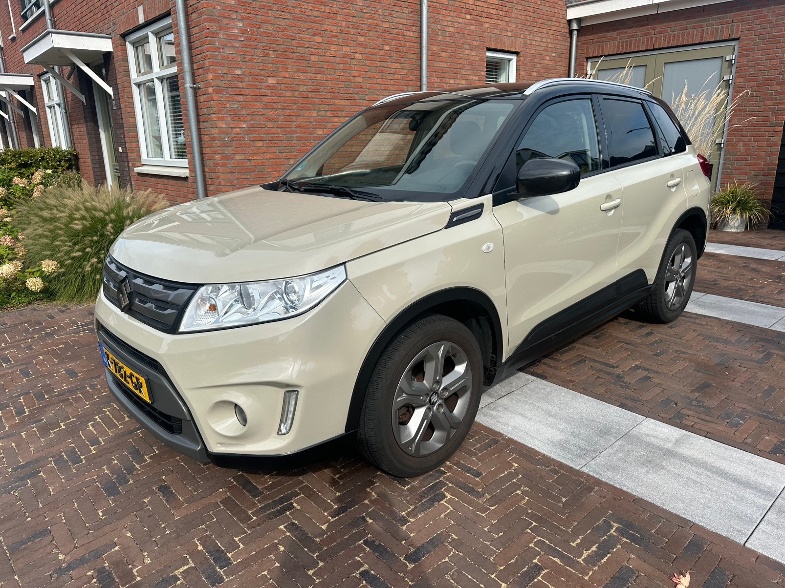 Suzuki Vitara 1.6, 120pk, Automaat,  2016, Auto's, 40 €/maand, 4 cilinders, 400 kg, 1200 kg