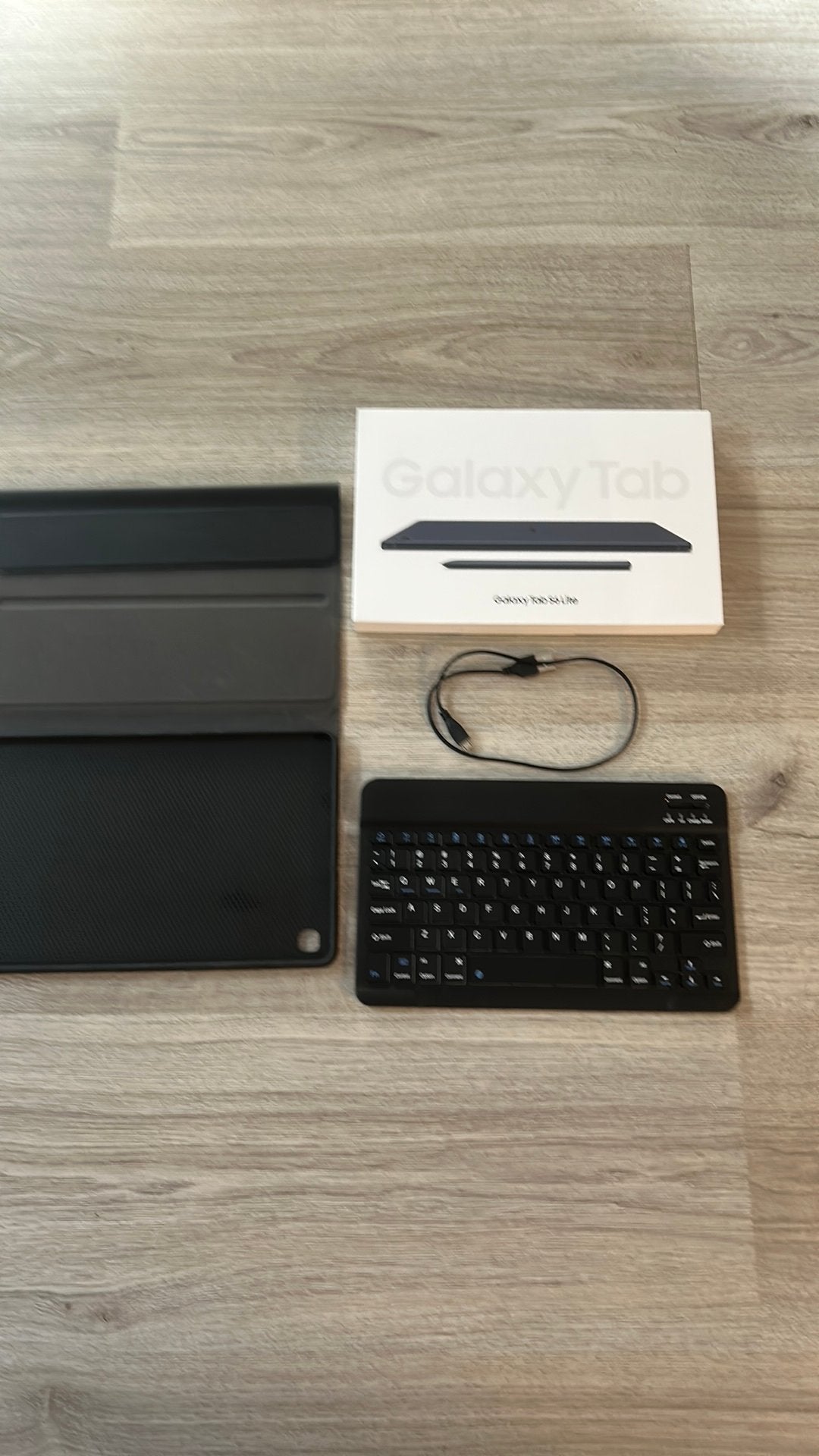Gallaxy tab s6 lite, Ophalen of Verzenden, Zo goed als nieuw, 10 inch, Bescherming voor- en achterkant