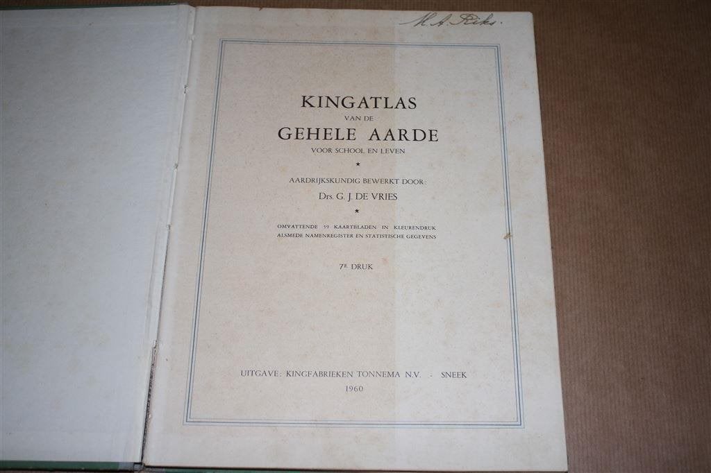 Kingatlas van de gehele aarde. 1960., Gelezen, Ophalen of Verzenden, Landkaart, 1800 tot 2000