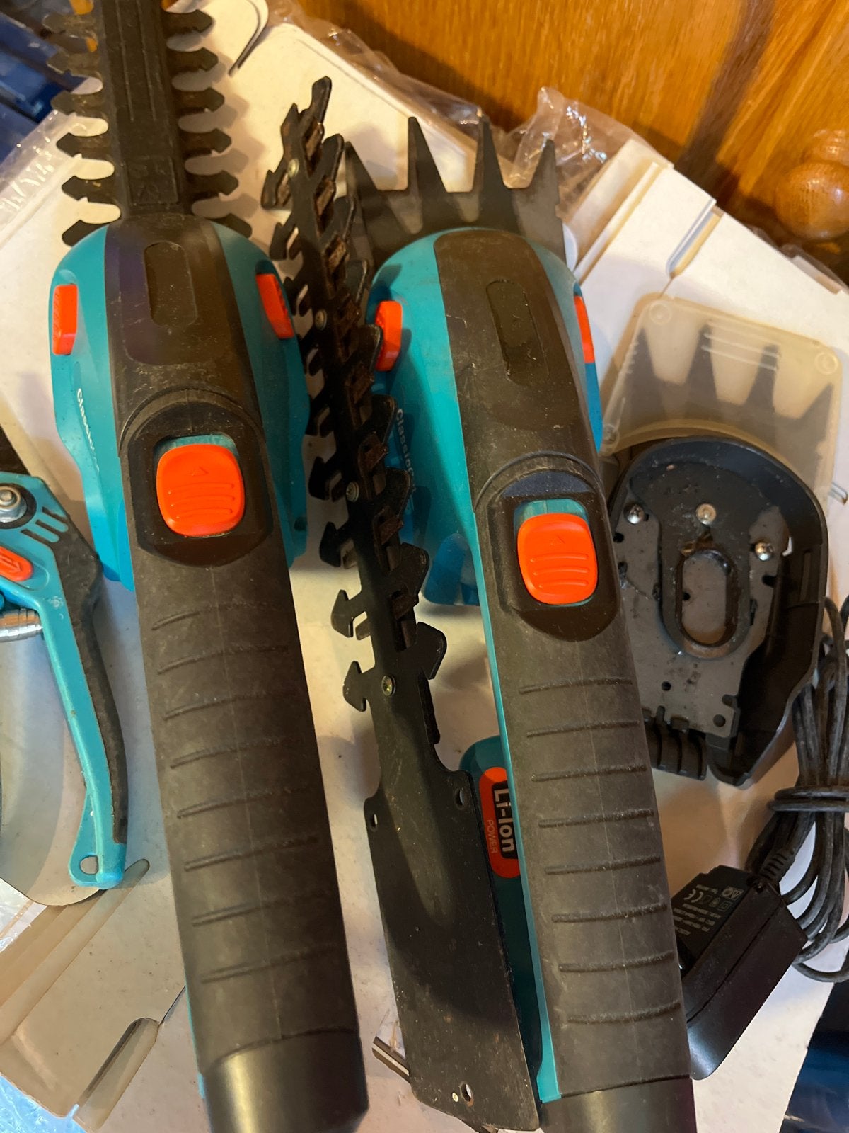 Husqvarna ClassicCut Accu Grasschaar & Heggenschaar Set, Ophalen of Verzenden, Gebruikt, Accu