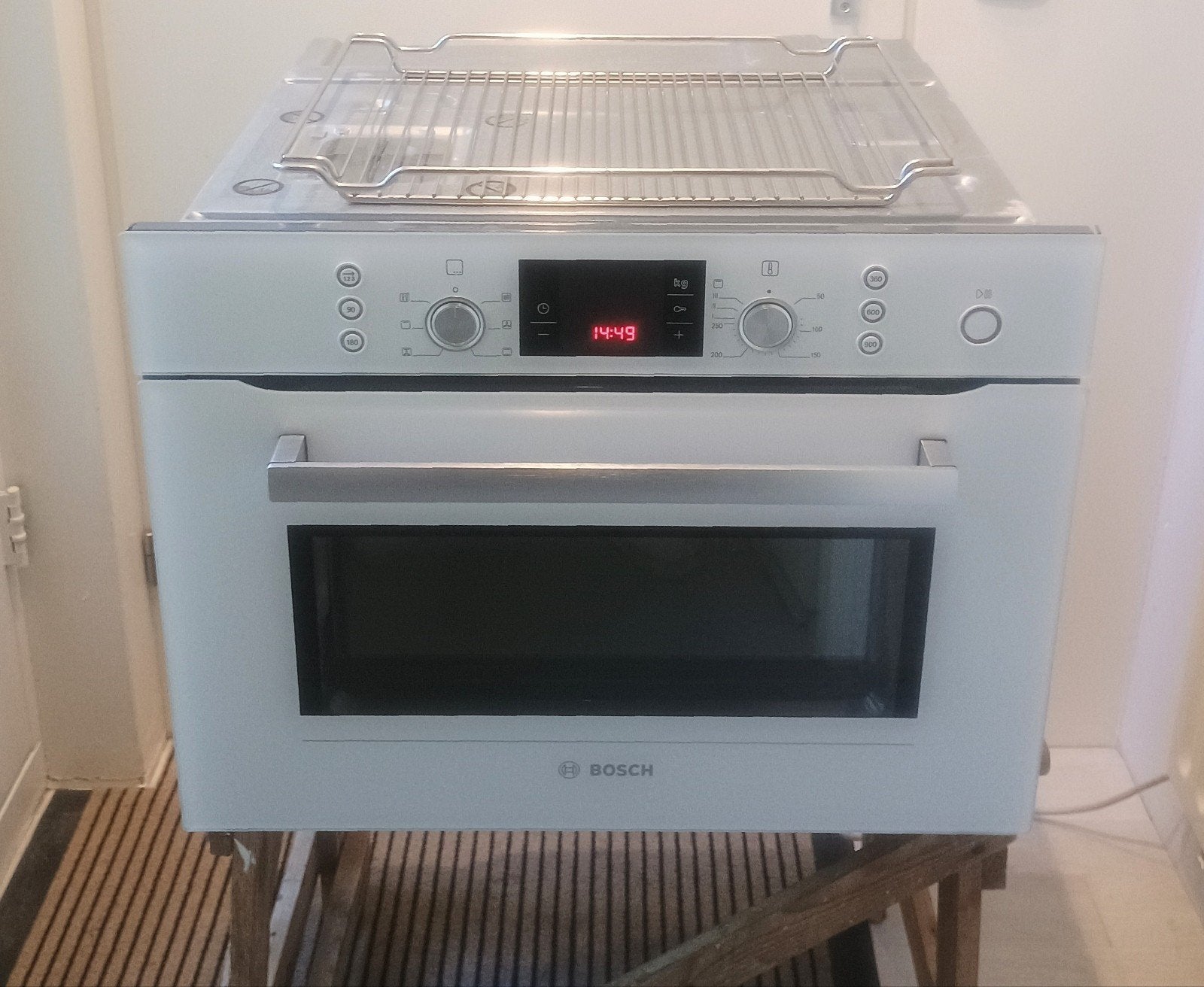 Bosch witte inbouw combimagnetron met heteluchtoven Bj 2014, Combimagnetron, Gebruikt, ., Hete lucht