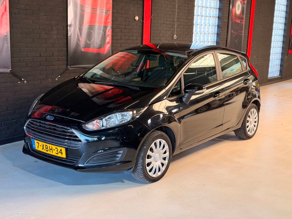 Ford Fiesta 1.0 Style |5DEURS|NAVI|AIRCO|NAP, Auto's, Euro 5, Stof, Zwart, 525 kg