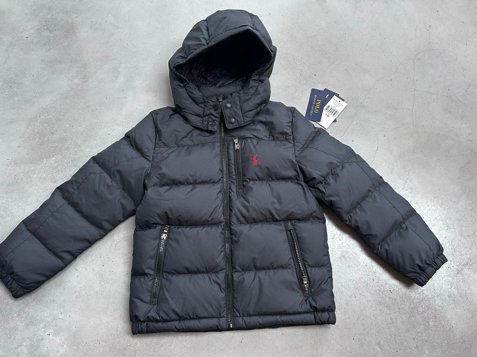 Nieuwe Ralph Lauren winter jas donsjas met capuchon - Zwart, Ophalen of Verzenden, Nieuw, Jongen, Jas