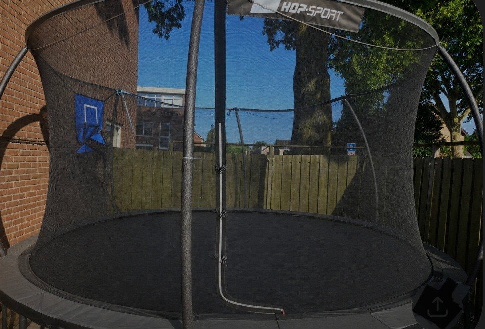 Trampoline, Ophalen, Zo goed als nieuw