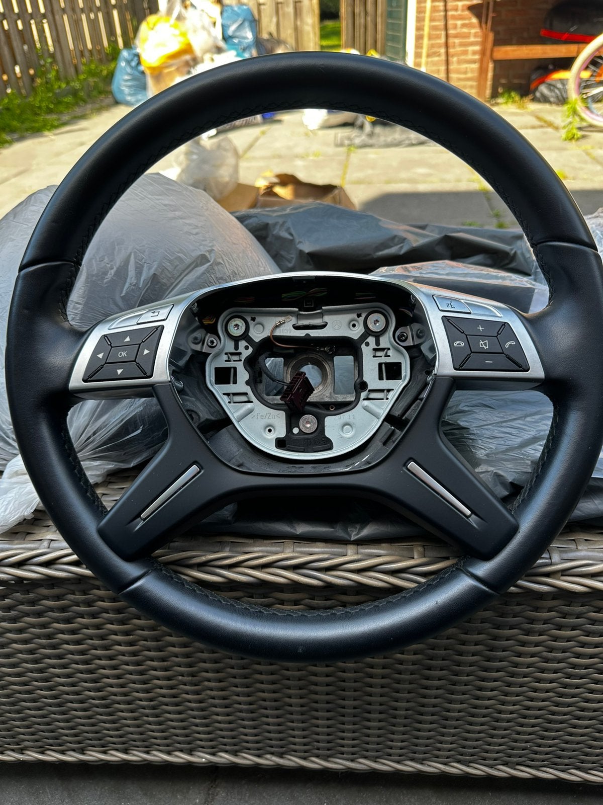 Mercedes W204 stuur, Auto-onderdelen, Ophalen of Verzenden, Nieuw, Mercedes-Benz