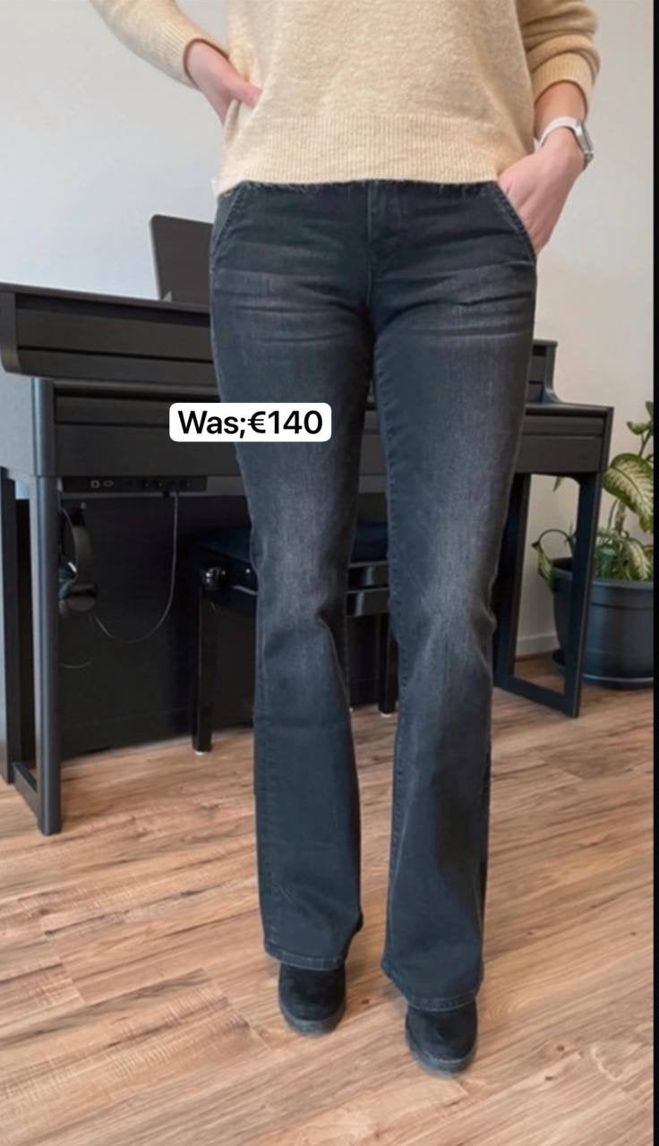 DAWN flared jeans, maat W30/L32, zwart, 98% katoen, Kleding | Dames, Spijkerbroeken en Jeans, Ophalen of Verzenden, Nieuw, Zwart