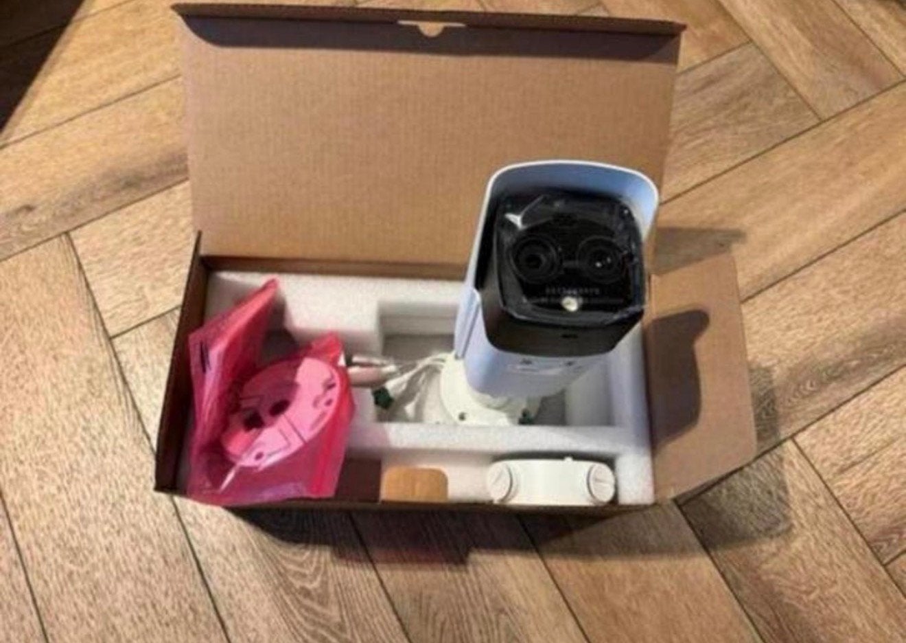 Hikvision DS-2TD2617-3/QA thermal warmtebeeldcamera 4MP, Ophalen of Verzenden, Nieuw, Buitencamera