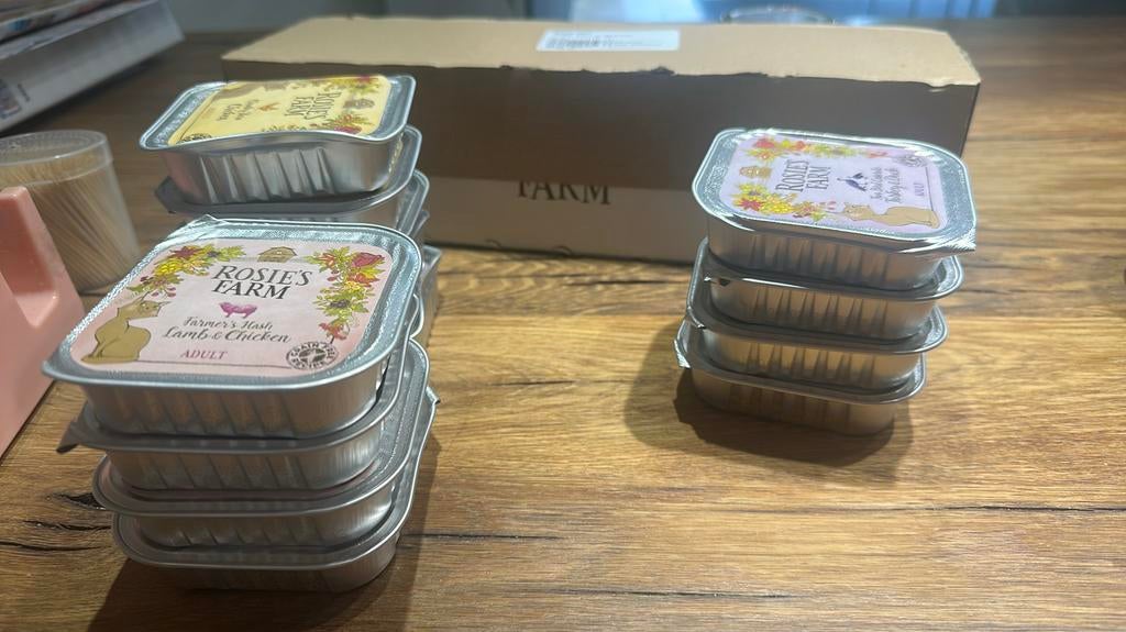 23x 100 gr. Rosies farm natvoer adult kat, Dieren en Toebehoren, Dierenvoeding, Ophalen, Kat