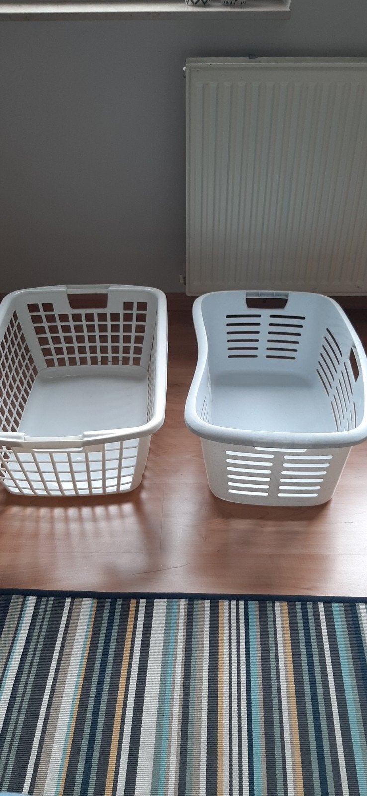 2x nette wasmanden curver, Ophalen, Gebruikt, Wit