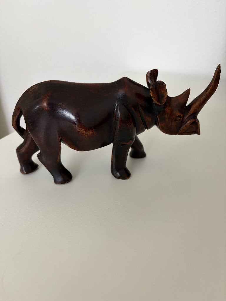 Houten beeldje neushoorn, Ophalen of Verzenden, Zo goed als nieuw, Dier