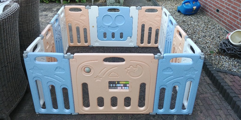 ruime kunststof grondbox, Kinderen en Baby's, Boxen, Ophalen, Gebruikt