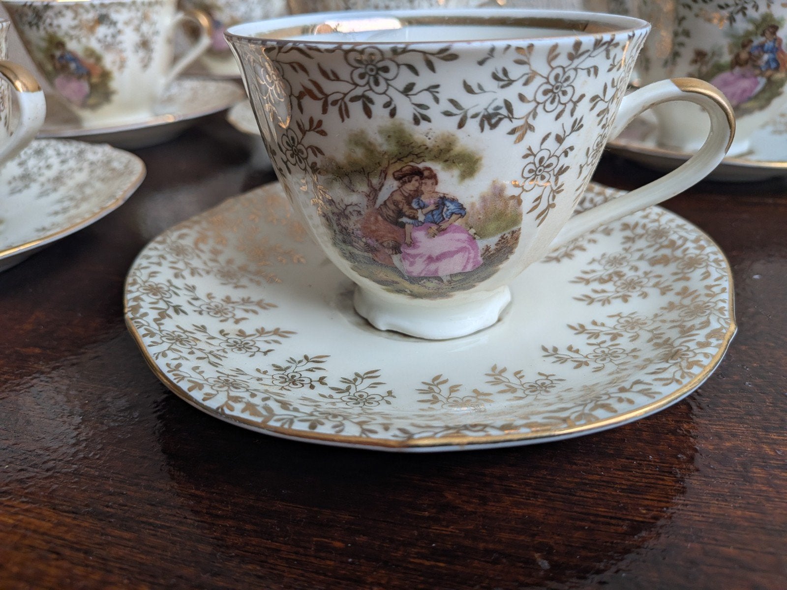 Set van 8 vintage porseleinen kop en schotels, Ophalen, Zo goed als nieuw, Porselein, Kop en/of schotel