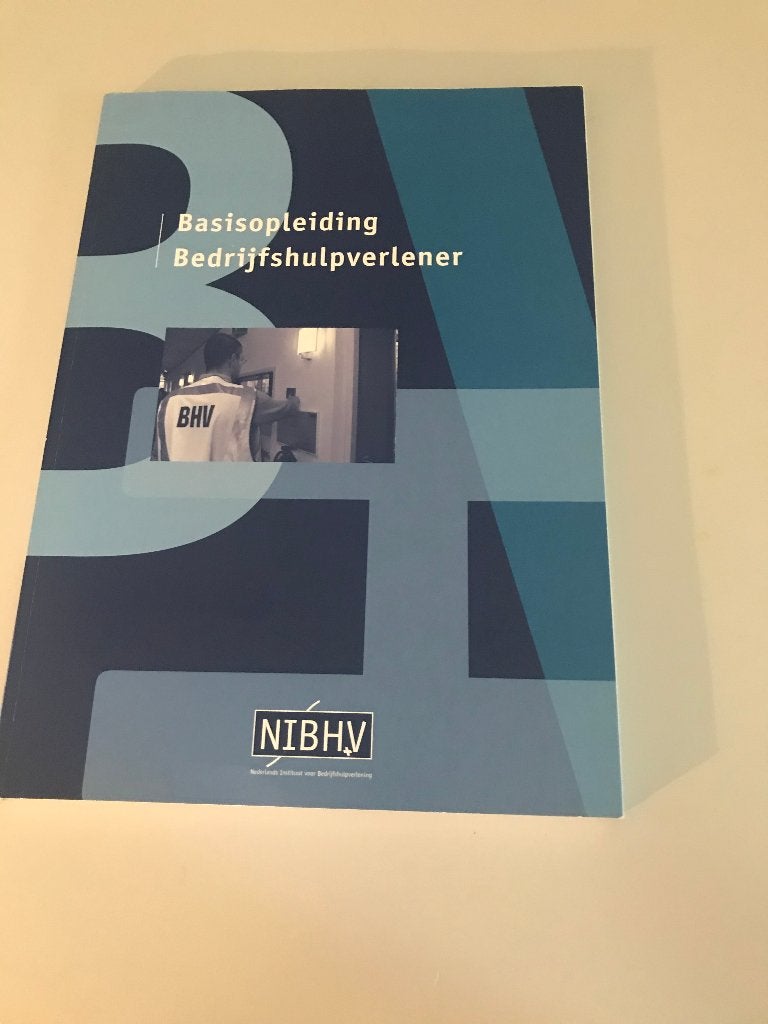 Bedrijfshulpverlener nibhv, Boeken, Ophalen, Beta, Zo goed als nieuw, MBO
