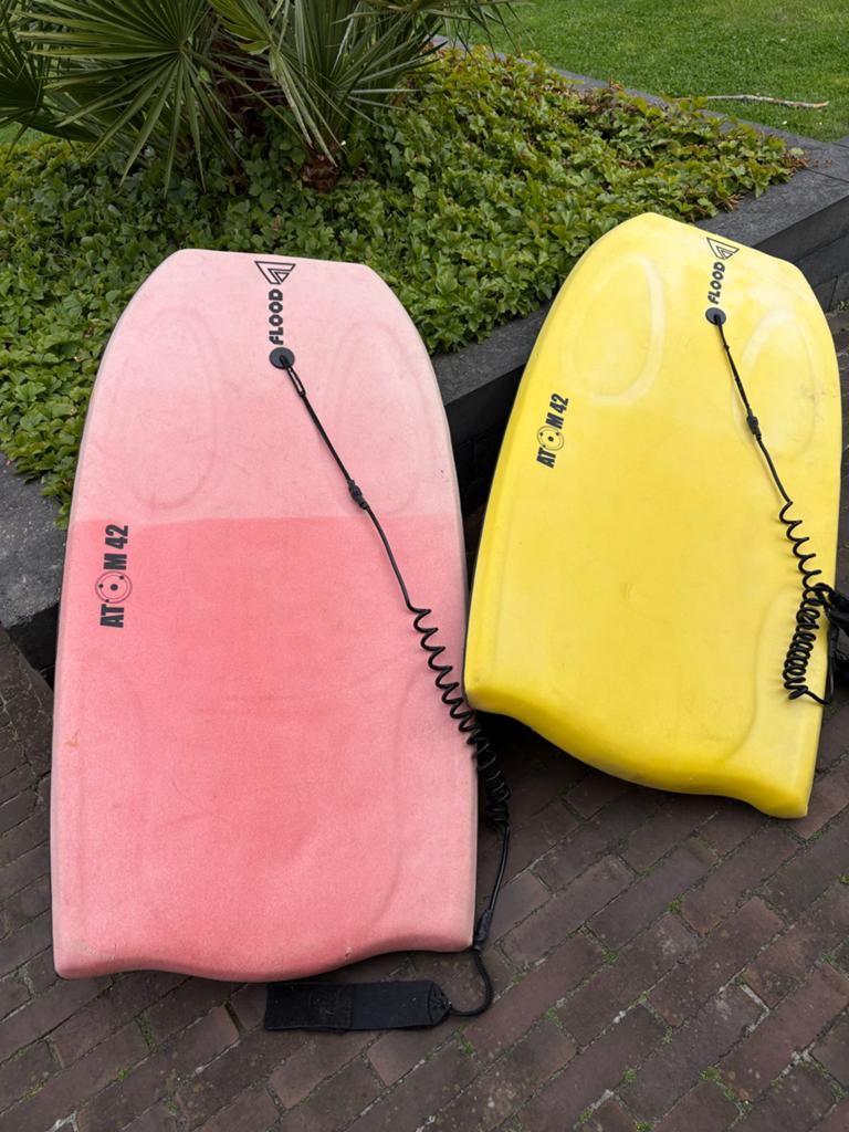 Flood Atom 42 Bodyboard - Zo goed als nieuw, Ophalen, Gebruikt, Overige typen, Met koord