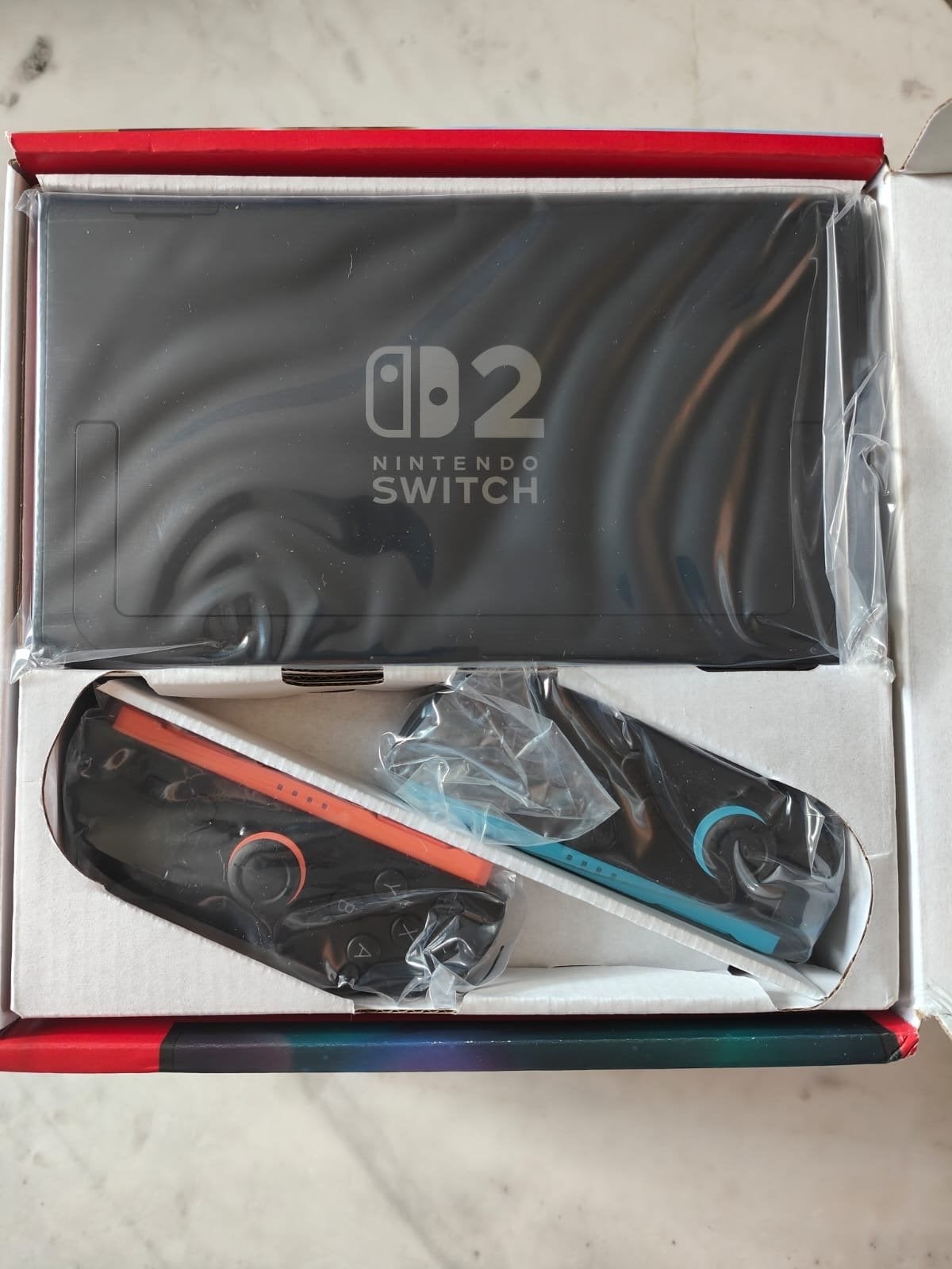 Nieuwe Nintendo Switch 2 met Joy-Cons en accessoires, Ophalen of Verzenden, Nieuw, Met 2 controllers, Switch Original