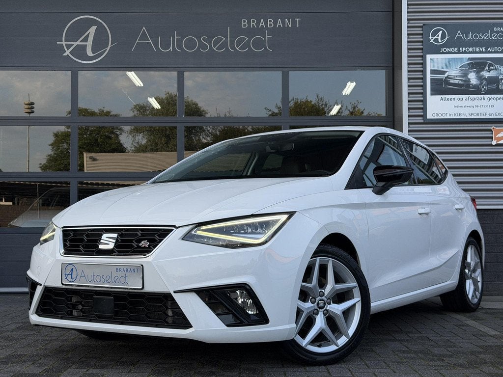 SEAT Ibiza 1.0 TSI FR CarPlay | Leder | 116pk, Voorwielaandrijving, Stof, Gebruikt, 116 pk