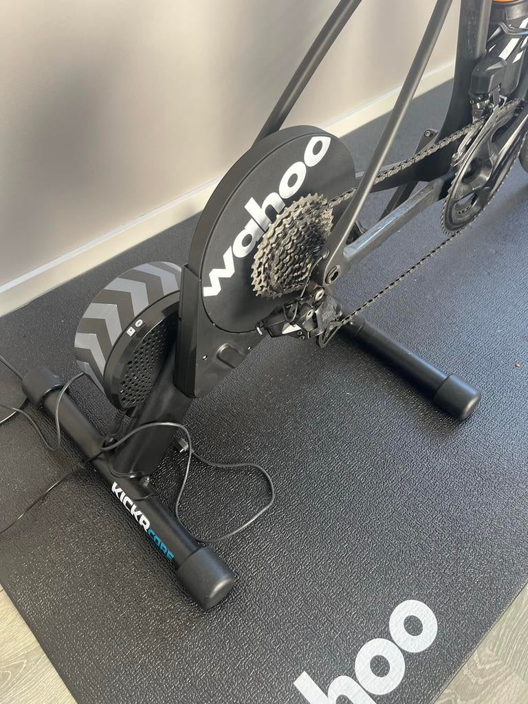 Wahoo Kickr Core Smart Trainer - Zo goed als nieuw, Sport en Fitness, Wielrennen, Ophalen, Zo goed als nieuw, Overige typen