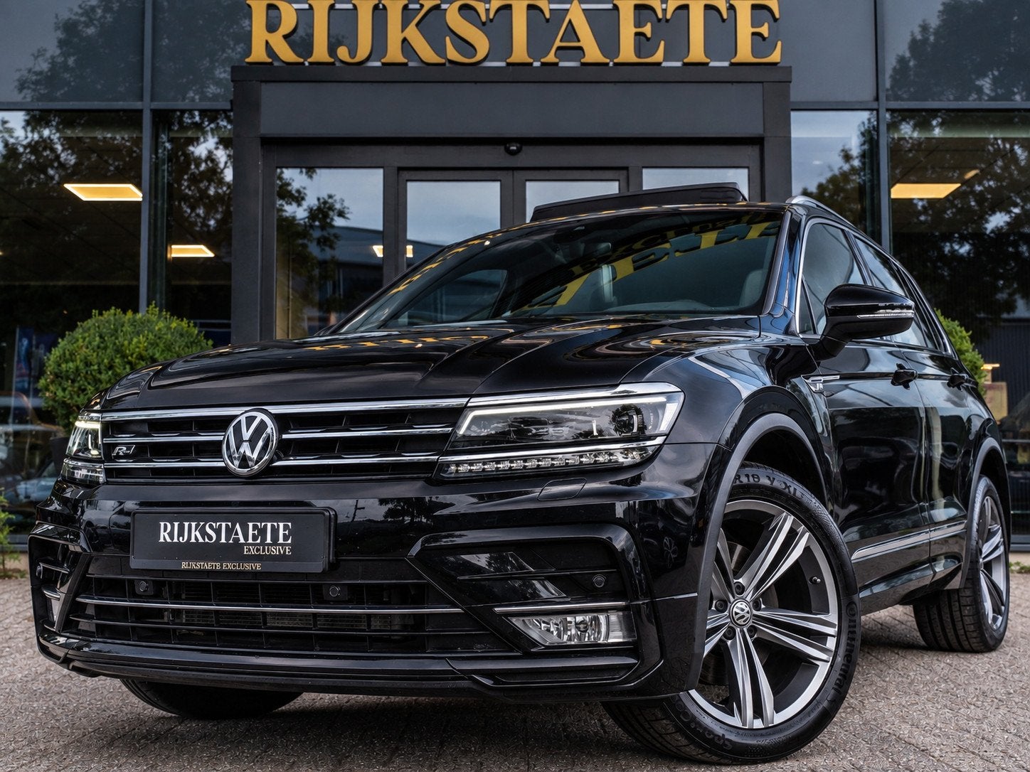 Volkswagen Tiguan 2.0 TSI 4Motion Highline|PANO|CRUISE|APP., Auto's, Automaat, Dealer onderhouden, Gebruikt, 4 cilinders