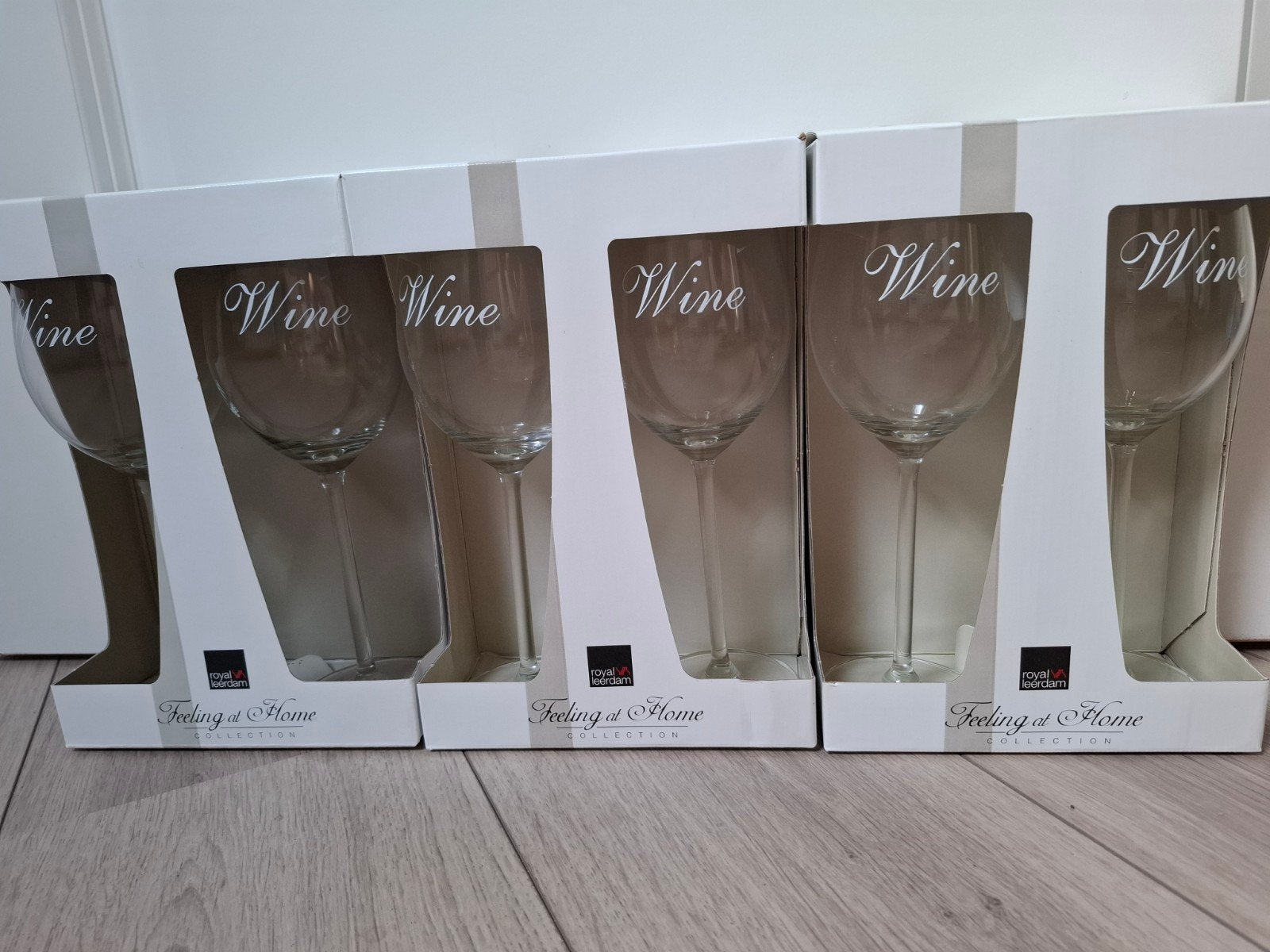 Royal Leerdam rode wijnglazen, serie feeling at home, Ophalen, Glas of Glazen, Nieuw, Glas