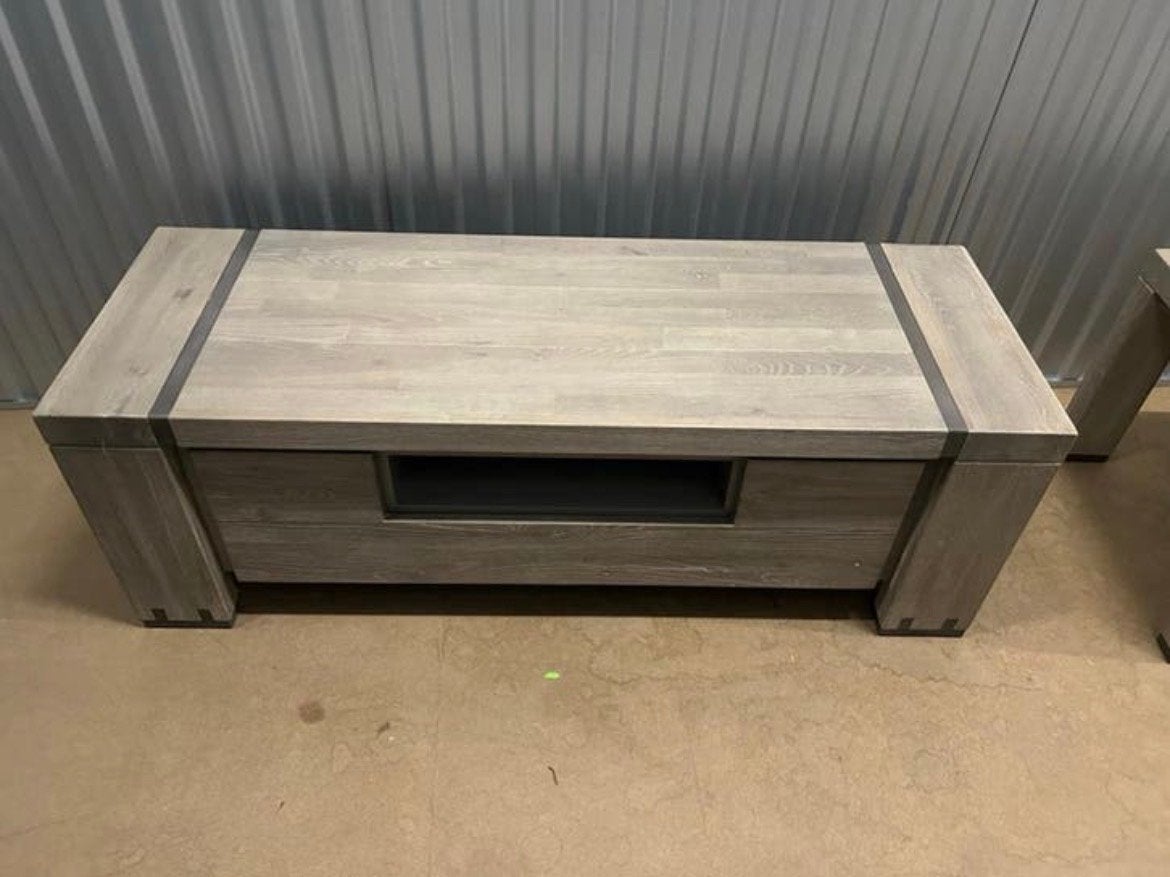 Henders & Hazel Salontafel/TV-meubel Eikenhout, Ophalen, 100 tot 150 cm, Eikenhout, Zo goed als nieuw