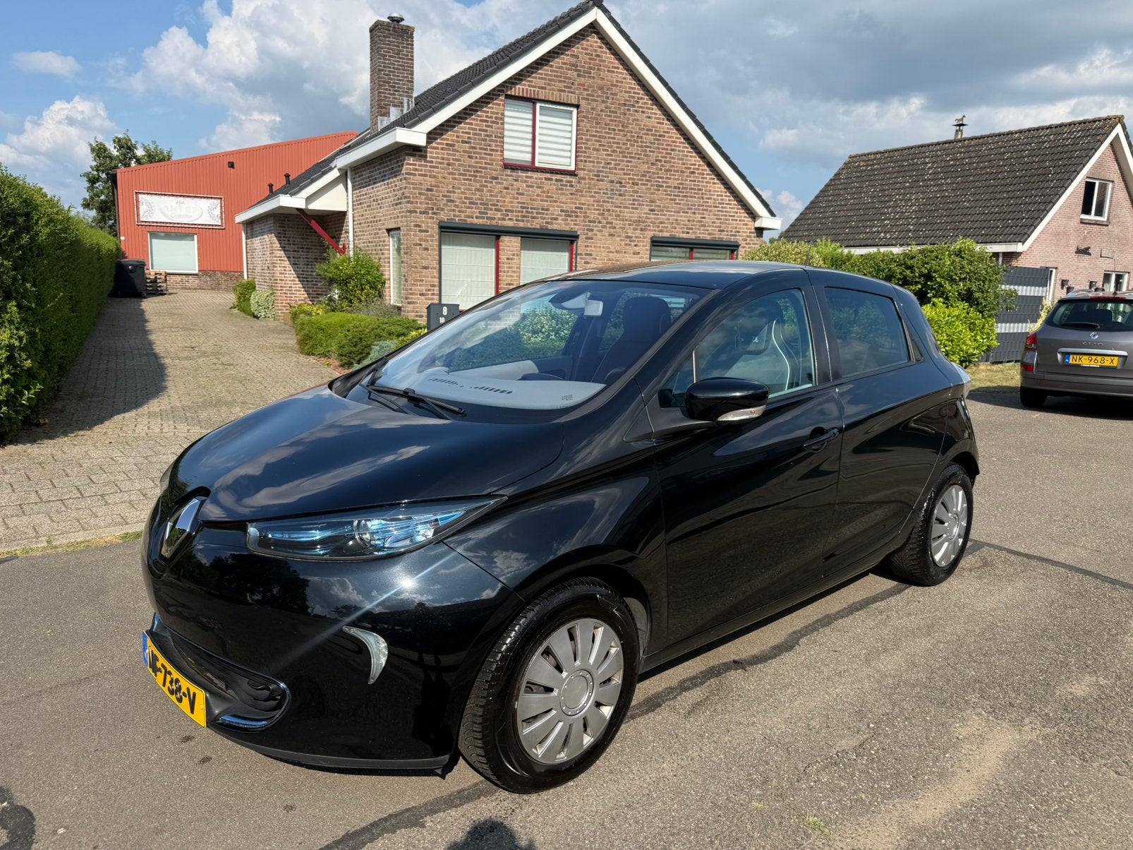 Te Koop Renault ZOE E 2013 Zwart - KOOP ACCU