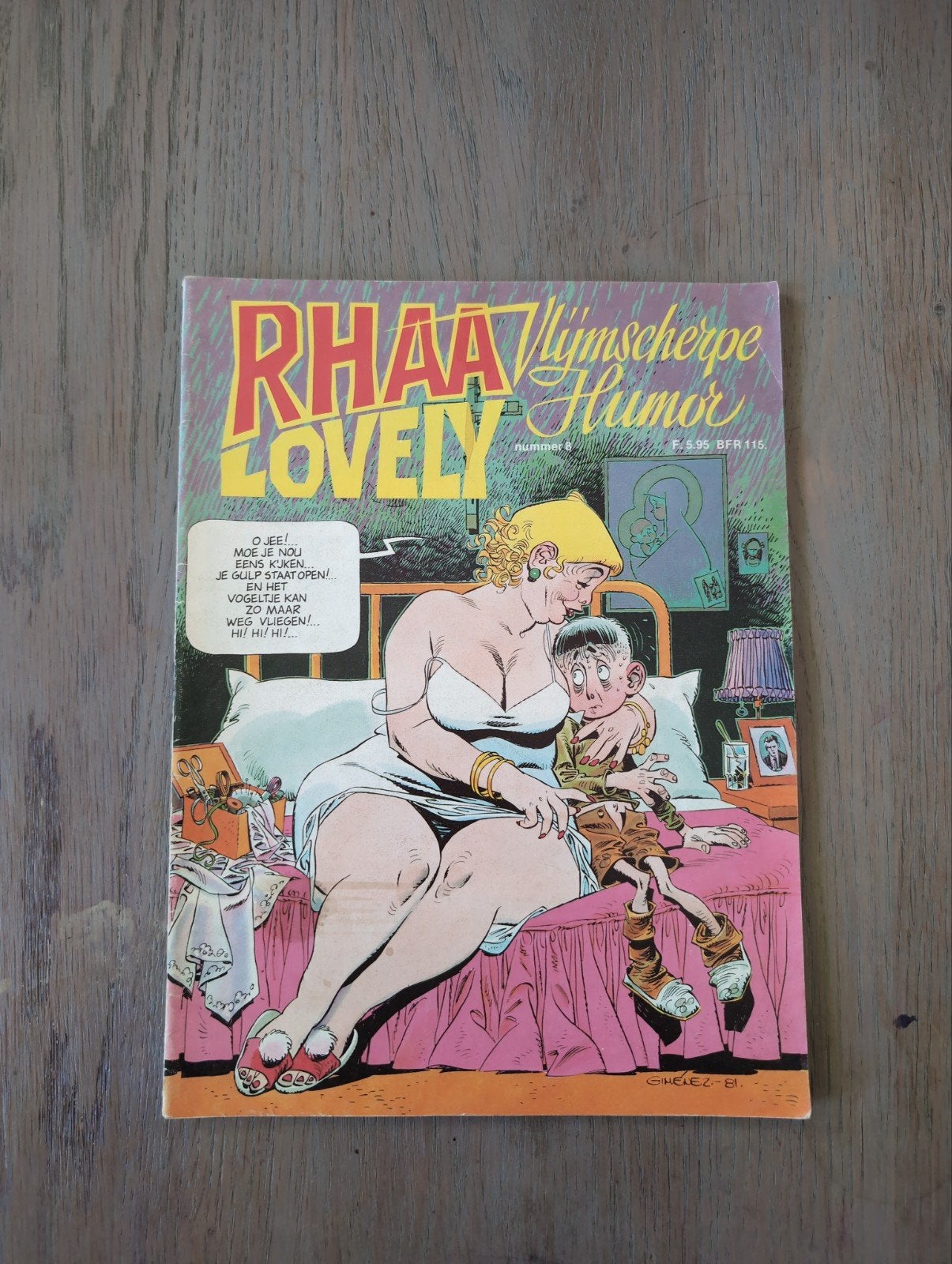 Rhaa Lovely Vlijmscherpe Humor - Nummer 8, Boeken, Eén stripboek, Ophalen of Verzenden, Gelezen, Diverse Auteurs