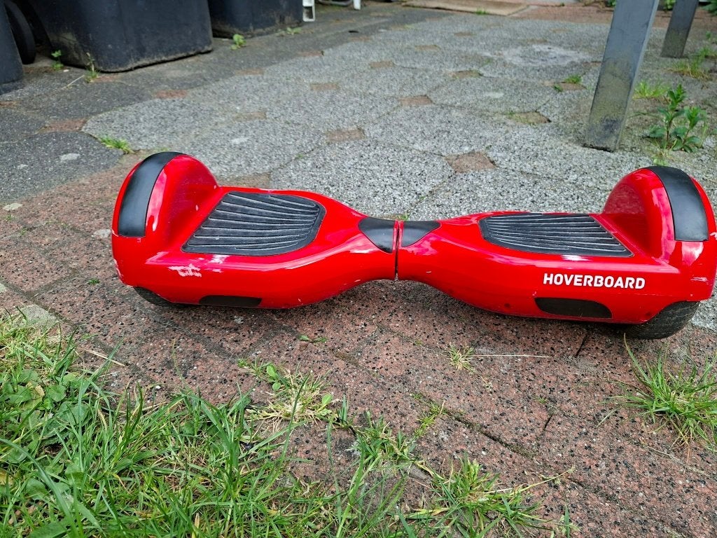 Rode Hoverboard - Gebruikt maar functioneel, Gebruikt
