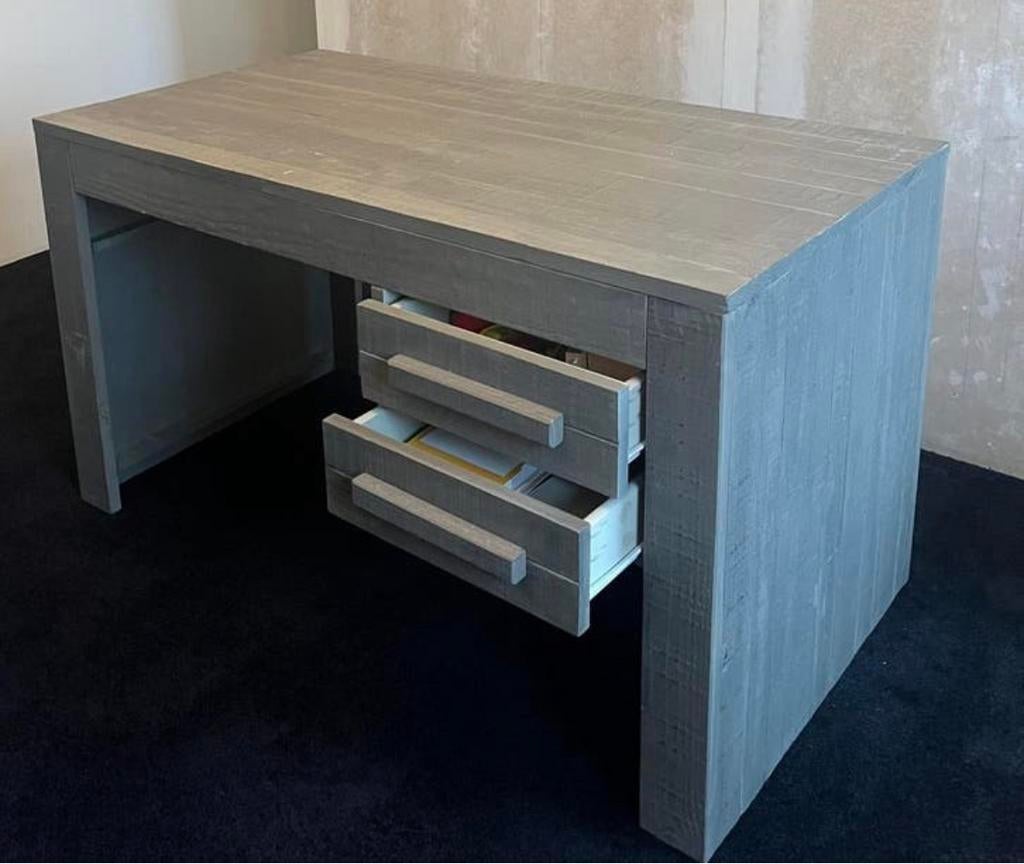 Bureau, Ophalen, Zo goed als nieuw