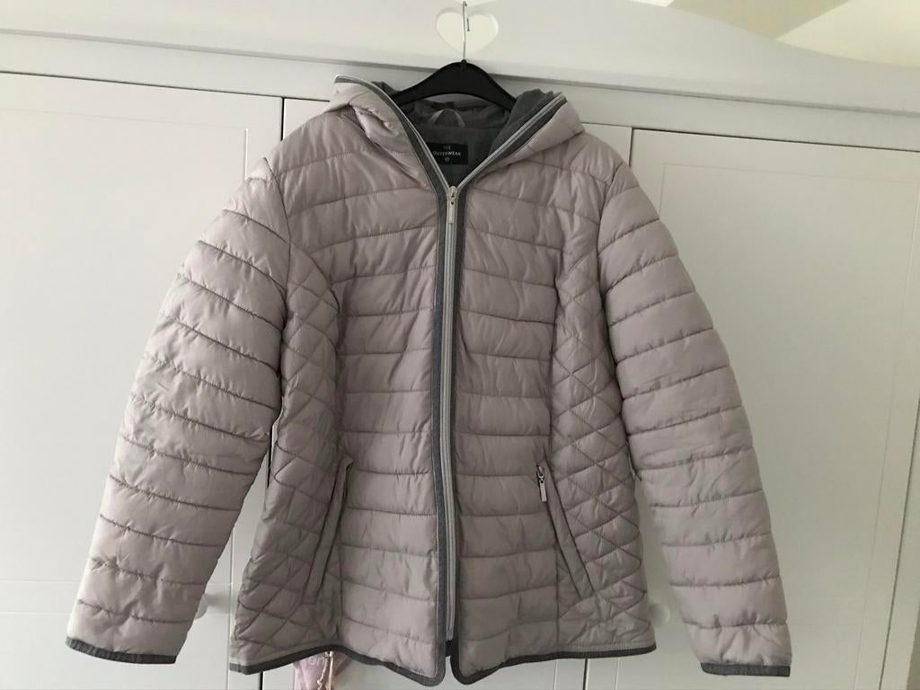 Dames winterjas / jas / jack grijs grote maat C&A mt 48, Ophalen of Verzenden, Zo goed als nieuw, Maat 46/48 (XL) of groter, Grijs