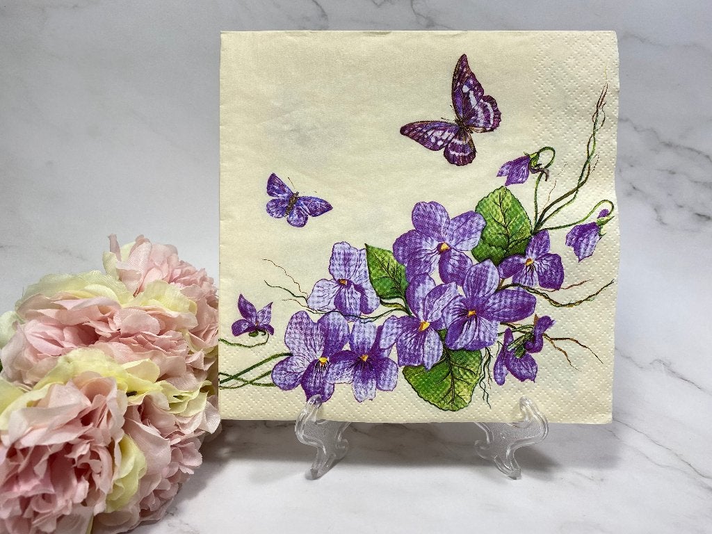 Knutsel servet paarse bloemen / vlinders decoupage 512, Ophalen of Verzenden, Nieuw, Knutselmateriaal
