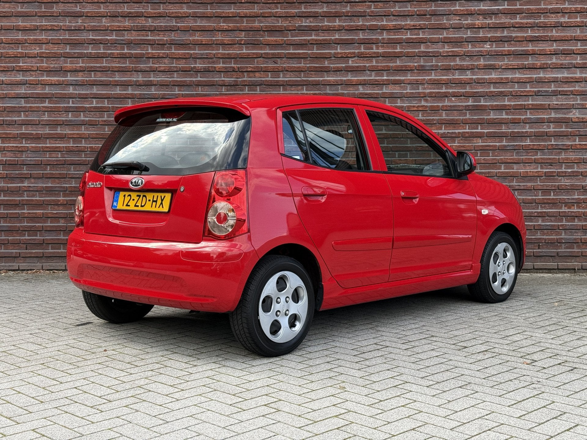 Kia Picanto 1.1 X-tra First Edition Airco 1e eigenaar! 70dkm, Auto's, Voorwielaandrijving, Stof, Zwart, 4 cilinders