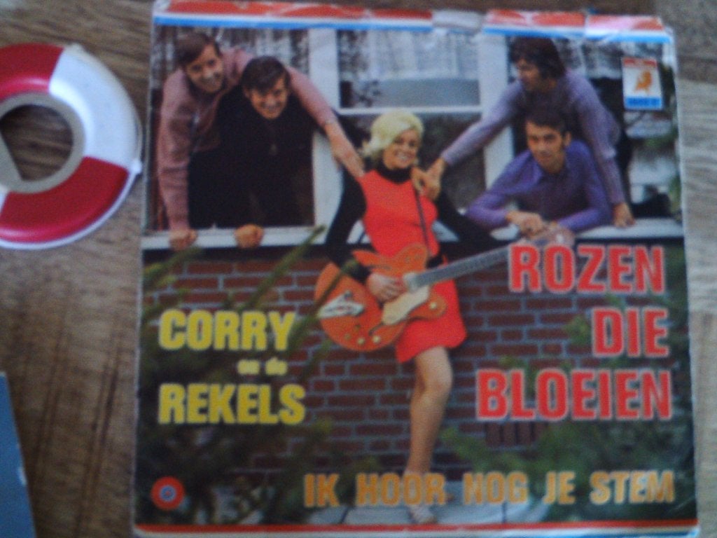 corry en de rekels - rozen die bloeien  16jun, 7 inch, Single, Ophalen of Verzenden, Nederlandstalig
