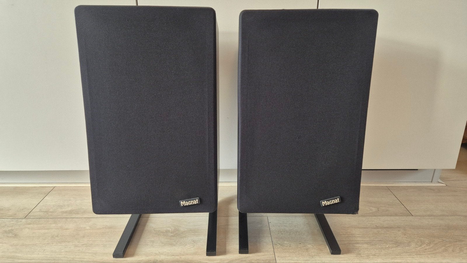 Magnat All-Ribbon 5 M / MK IV Boekenplank Luidsprekers, Audio, Tv en Foto, Gebruikt, Inclusief standaarden, 120 tot 150 watt, Magnat