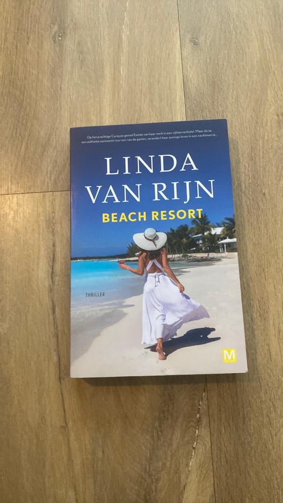Linda van Rijn - Beach Resort, Europa overig, Linda van Rijn, Ophalen of Verzenden, Zo goed als nieuw
