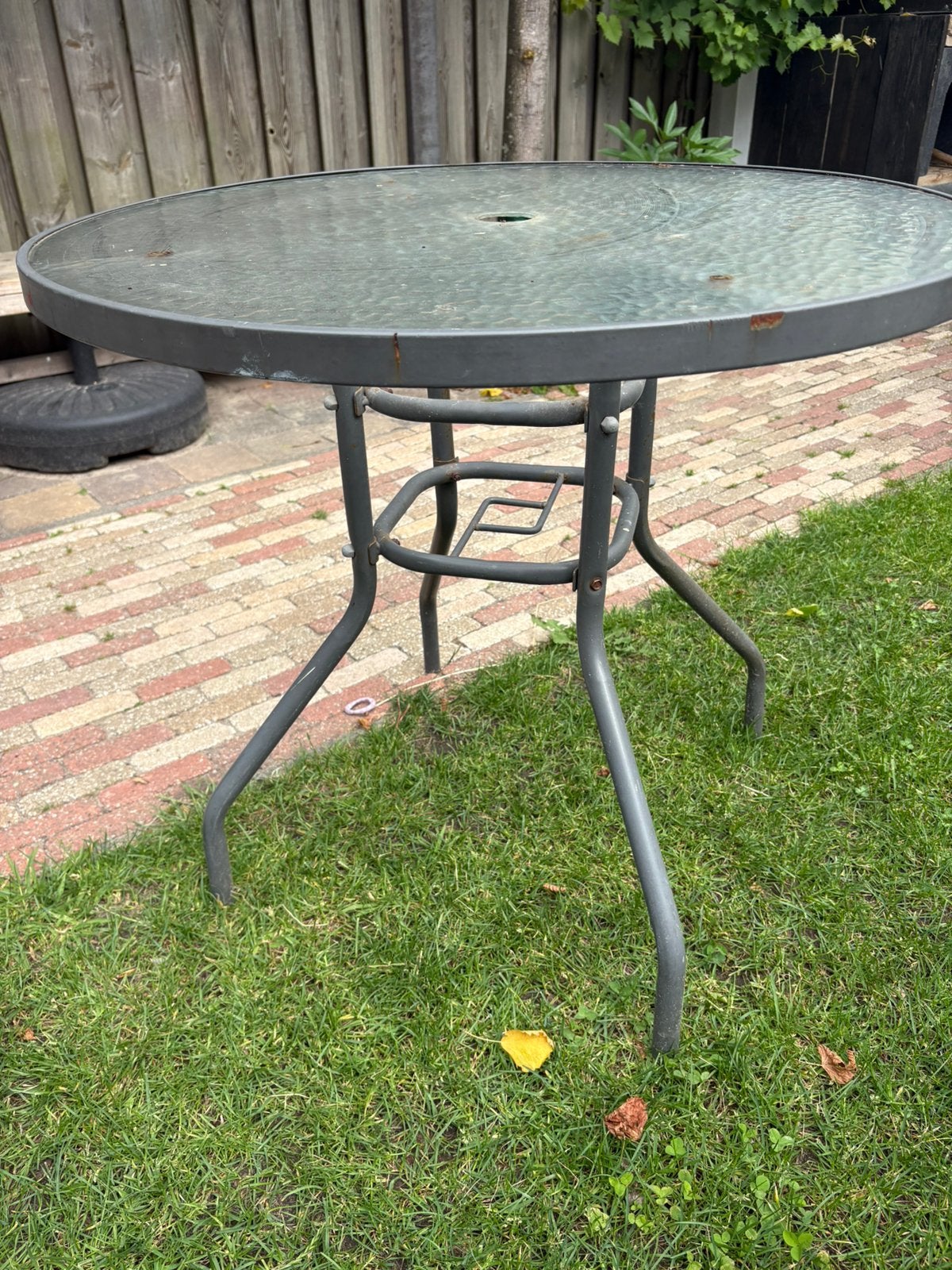 Tuintafel gratis ophalen, Ophalen, Gebruikt, Rechthoekig, Metaal