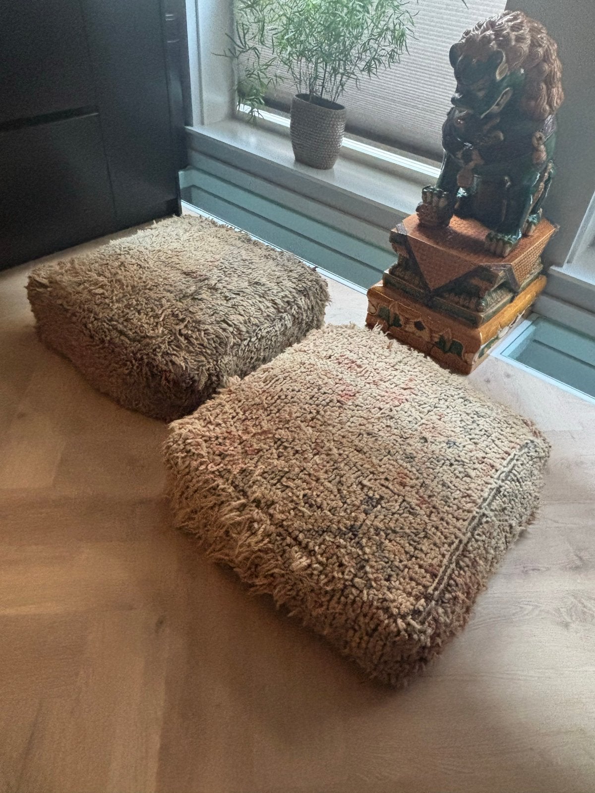 Set van 2 Marokkaanse vloerkussens / poefs, Huis en Inrichting, Woonaccessoires | Overige, Ophalen, Gebruikt, Beige, Boho