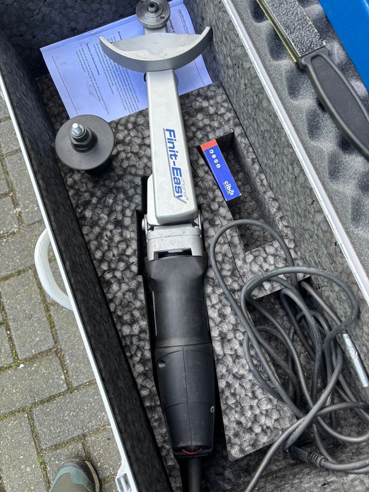 Cibo Finit-Easy Slijpmachine met accessoires, Ophalen, Zo goed als nieuw, Minder dan 700 watt, Rechte handslijpmachine